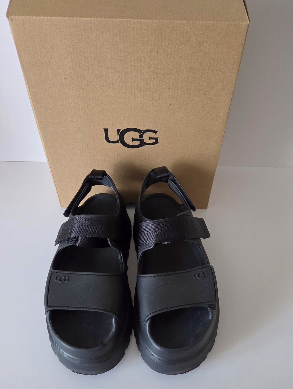 UGG Goldenglow Sandals